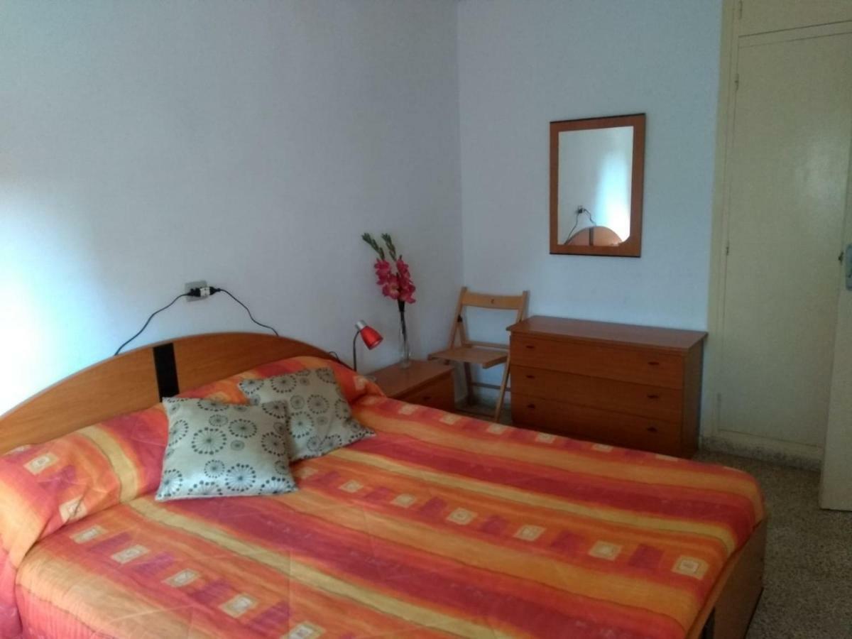 Apartamento Primera Línea De Playa, 3 Habitaciones, Terraza Sobre El Mar, 4º Sin Ascensor *