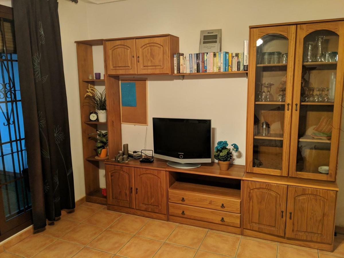 Beautiful 1 Bedroom In Roda, Alcazares. Larger Than Average. * Roda