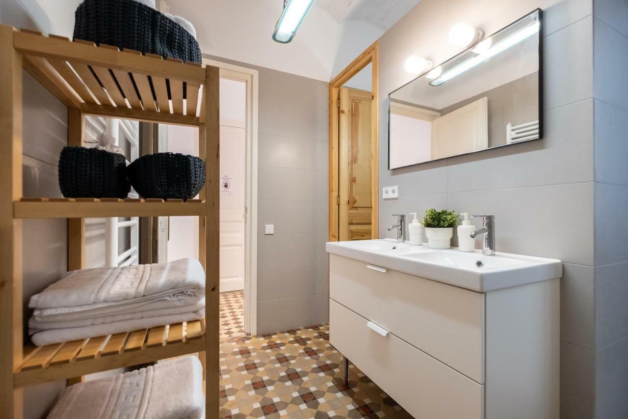 B32-sunny And Modernist For Groups In Center Apartment *