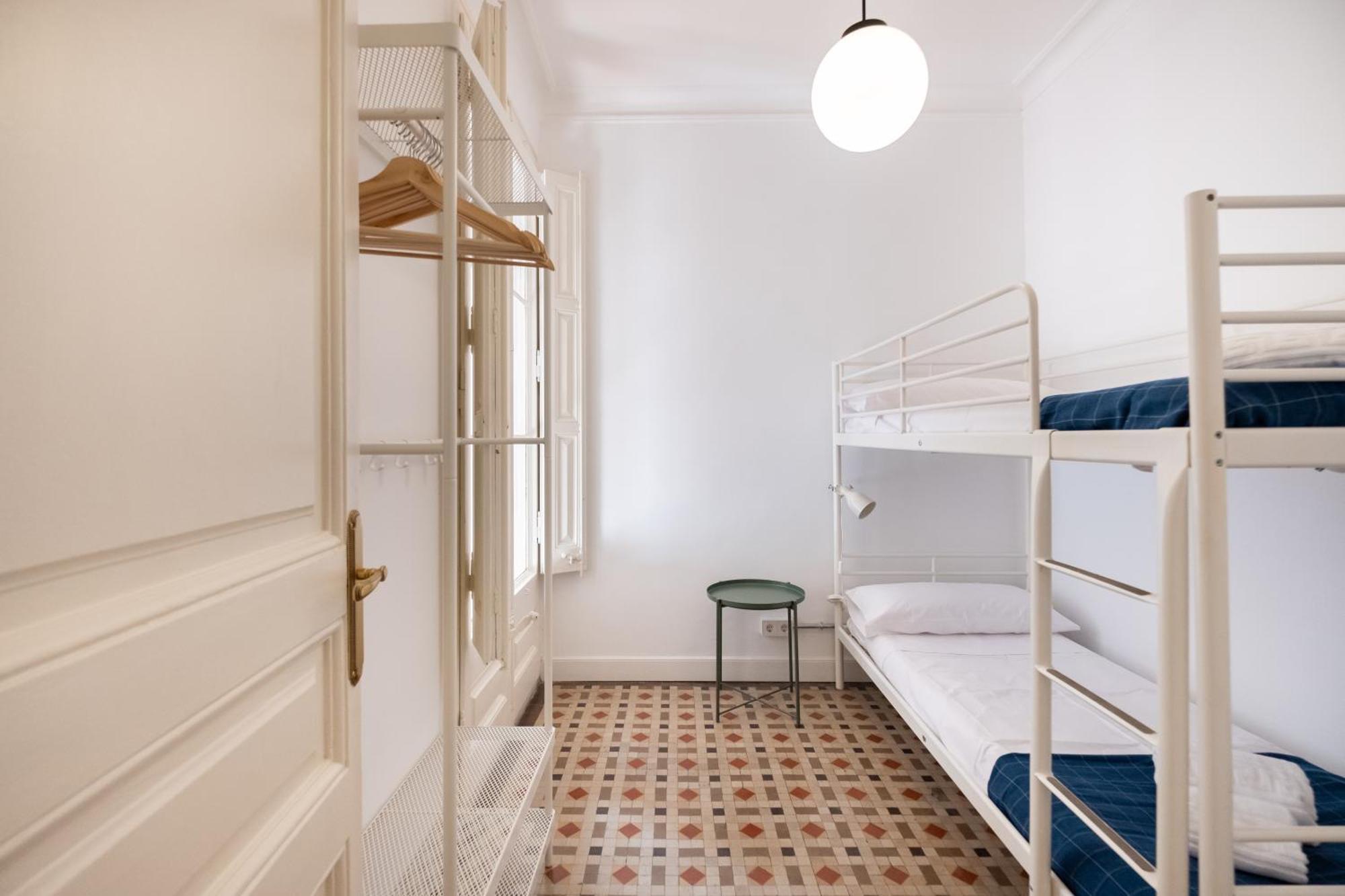 B32-sunny And Modernist For Groups In Center Apartment Barcelona