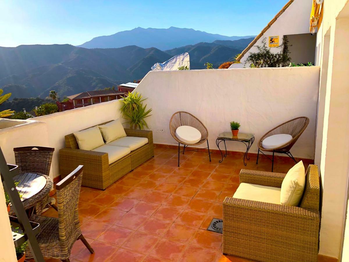 Luxury Duplex With Views. Сasa de vacaciones Marbella