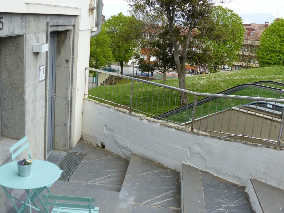 Balentziaga Terraza Y Parking *