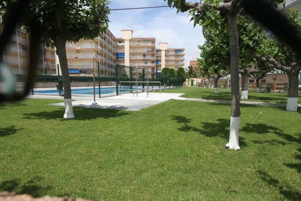 Carrer De Victoria Dels Angels, 11 Apartment *
