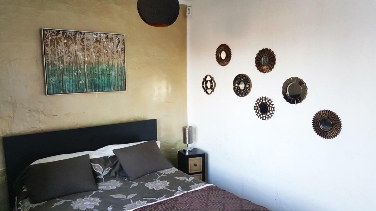 Lelinda's Bungalow - Sun Beach Residencial Apartment