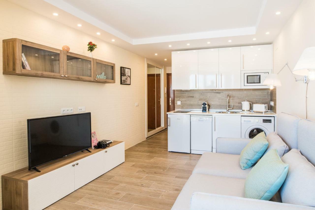 Seafront Top Floor Studio Apartamento