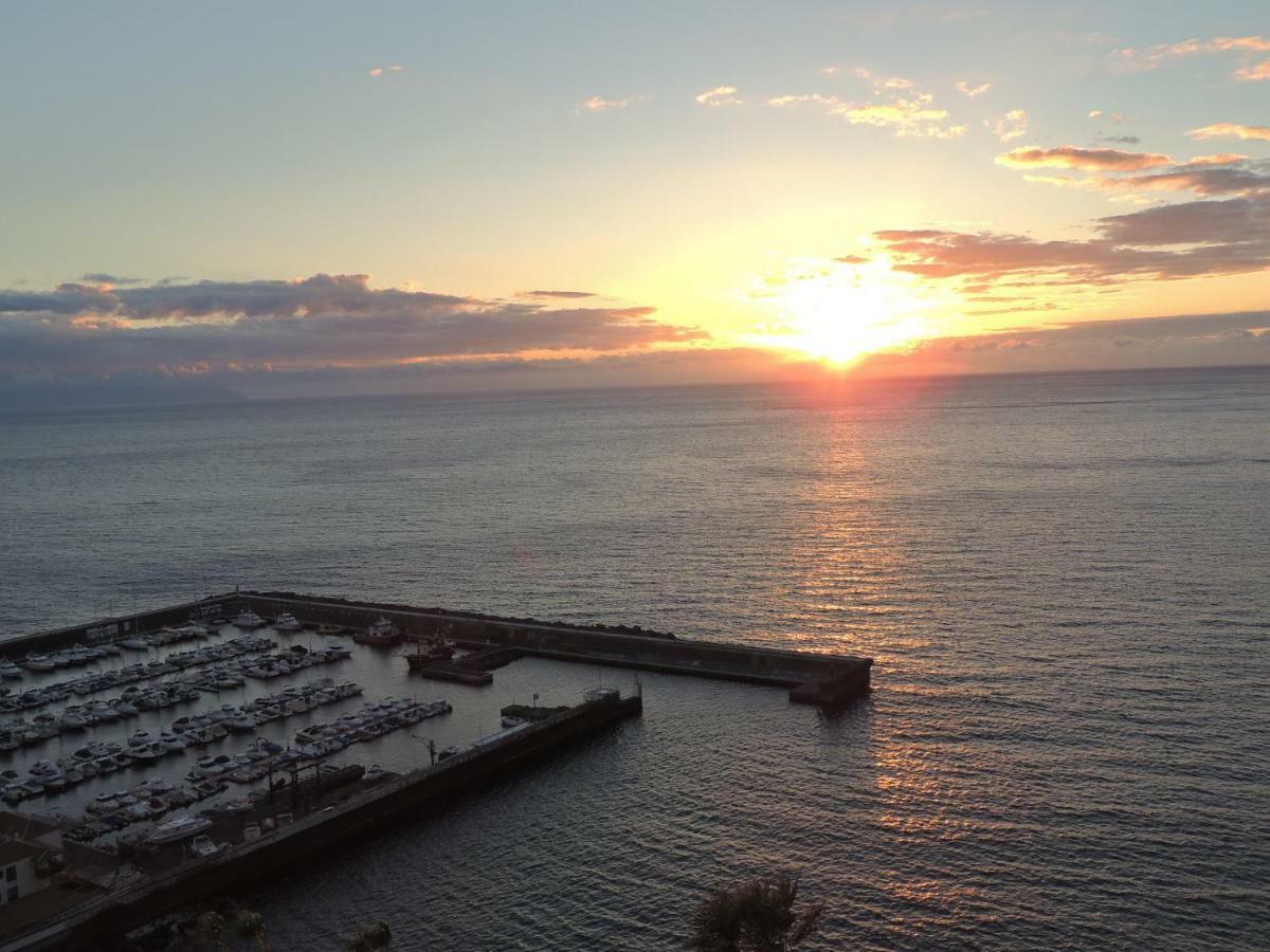 Apartment Magnificent Apt. With Sea View, Cliff & Marina Santiago Del Teide