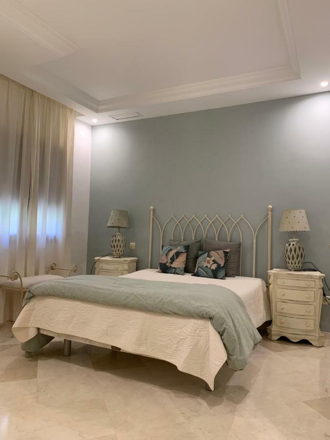 Beachside In Apartment