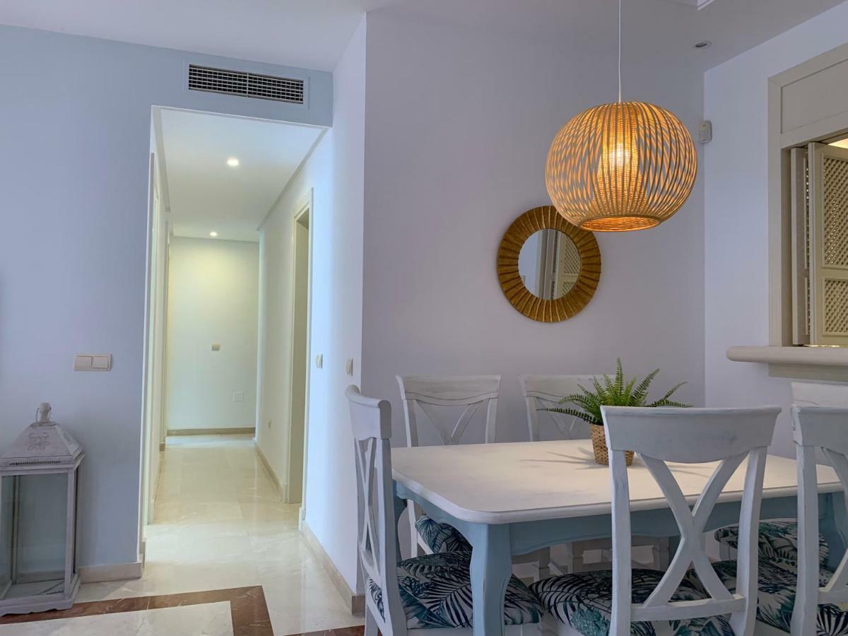 Beachside In Apartment