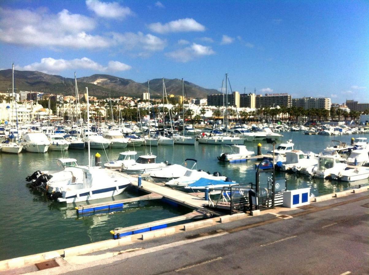 Apartamento Vive Luxe Puerto Marina, Primera Línea De Playa
