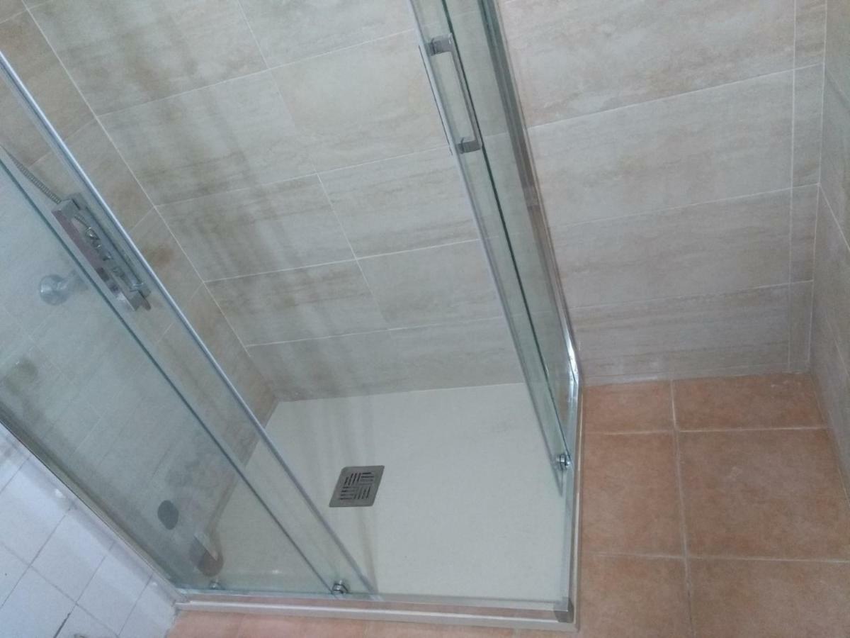 Primera Línea De Playa, 3 Habitaciones, Terraza Sobre El Mar, 4º Sin Ascensor Motril