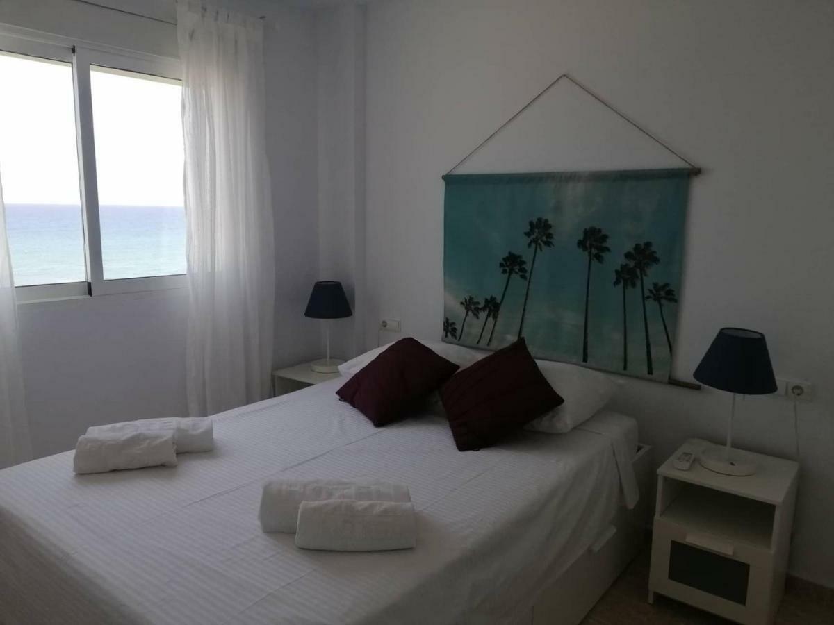 Flamingo, Beach, Sea View, Pool, Wi Fi * Torrevieja