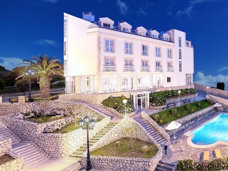 Hotel Suances Suances
