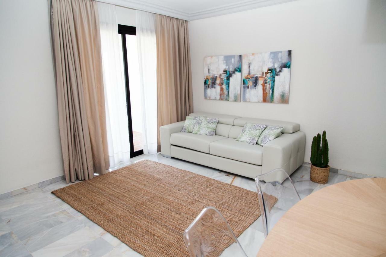 Jardines Del Puerto For Up To 6, Totally Refurbished 2025, Gardens, Pools, Garage, Wifi *