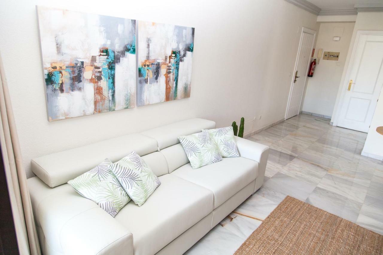 Jardines Del Puerto For Up To 6, Totally Refurbished 2025, Gardens, Pools, Garage, Wifi Apartment