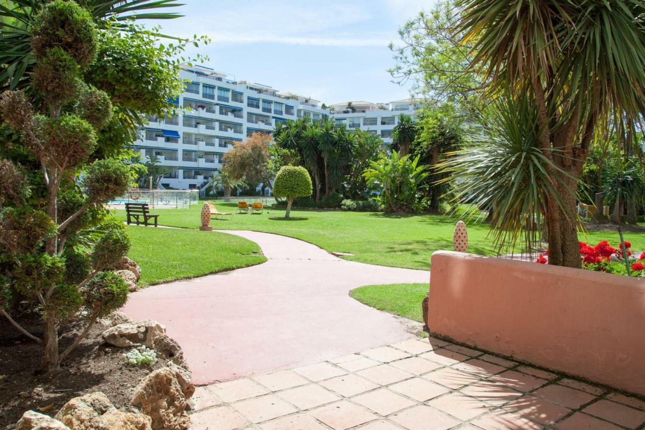 Apartment Jardines Del Puerto For Up To 6, Totally Refurbished 2025, Gardens, Pools, Garage, Wifi Marbella
