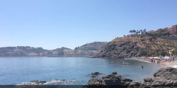 ático De Lujo 90m De Terraza Y Jacuzzi Privado En Cabria, Almuñecar