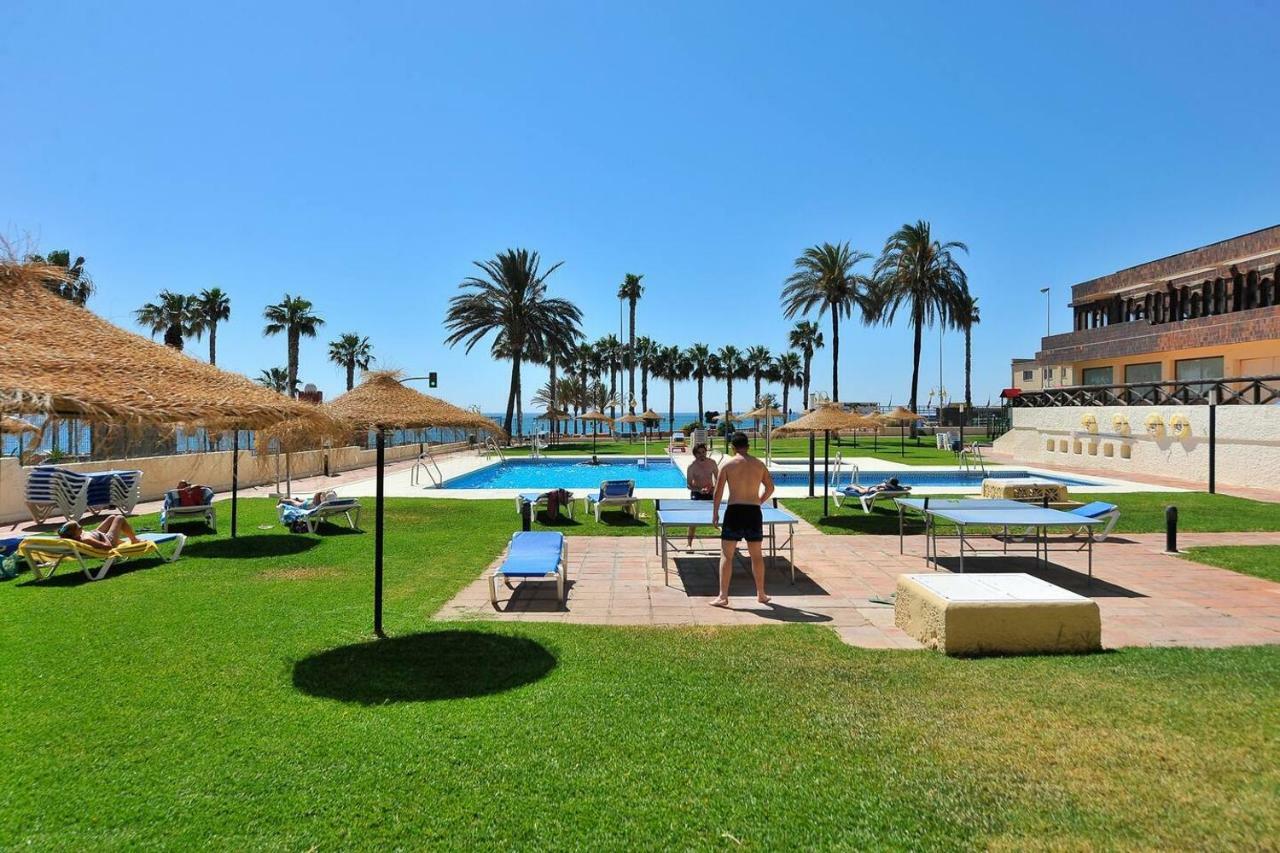 Beachfront With Sea Views Aloha Playa Apartamento