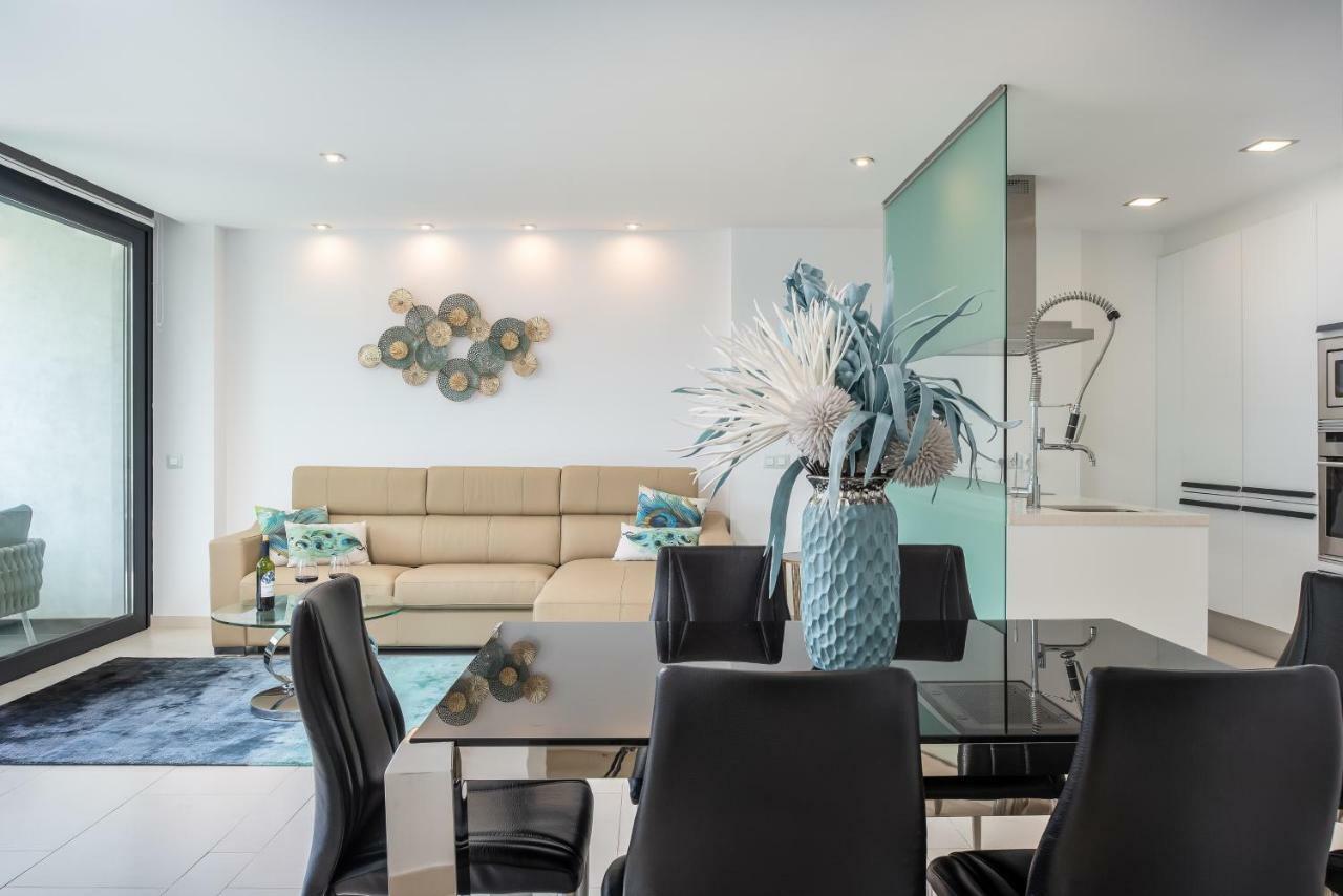 Apartamento The Waves, Luxurious 5*, Wifi, Olympic Pool