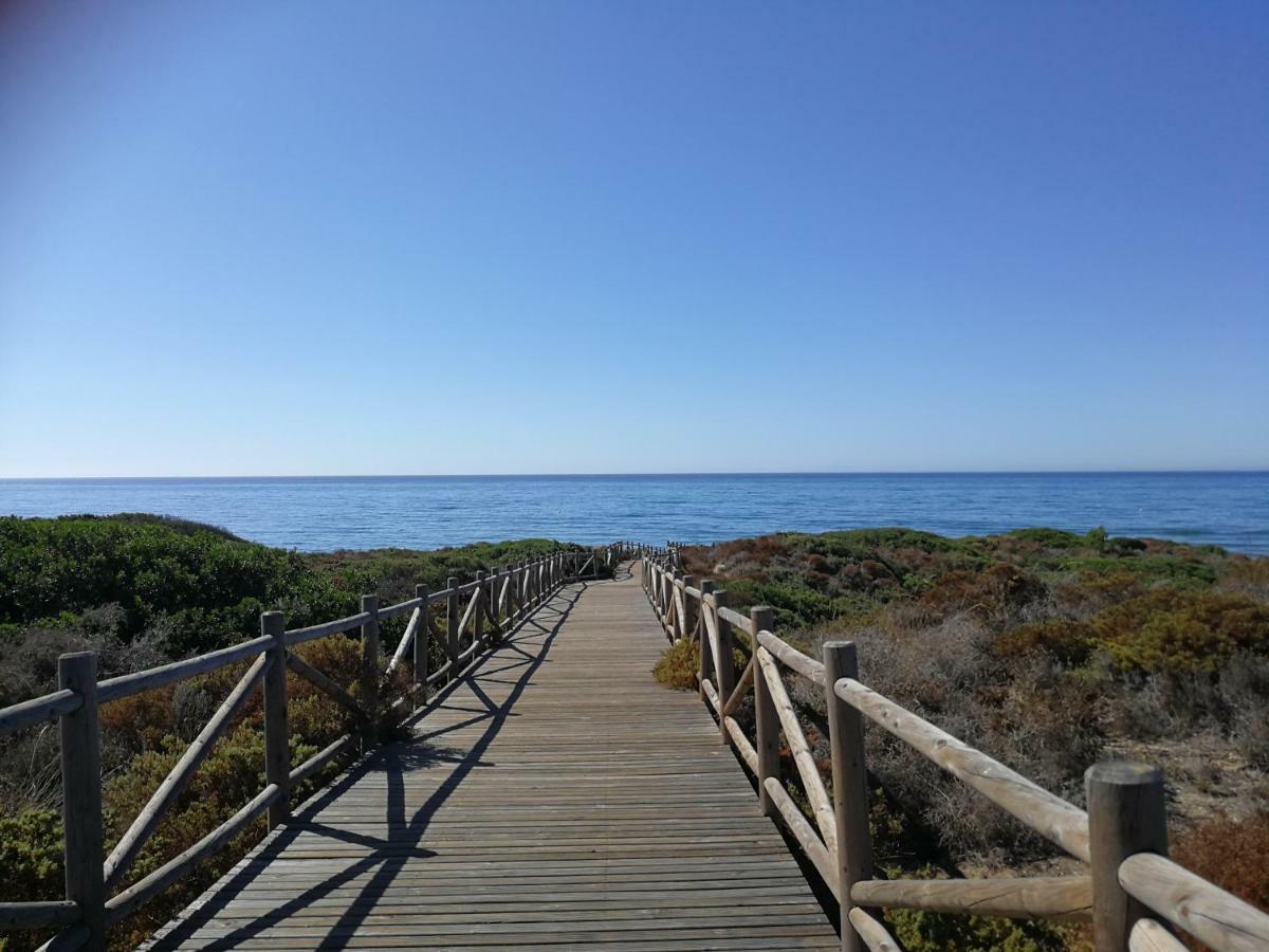 ,apartamento-estudio Primera Linea De Playa Bed & Breakfast Benalmadena