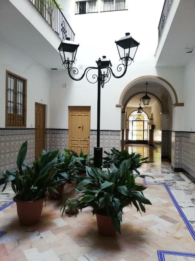 Hispalis Puerta Carmona Apartment Seville