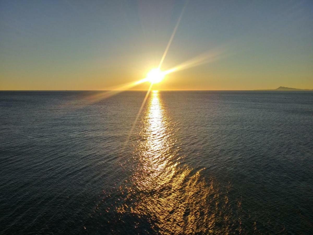 Junto Al Mar Cullera