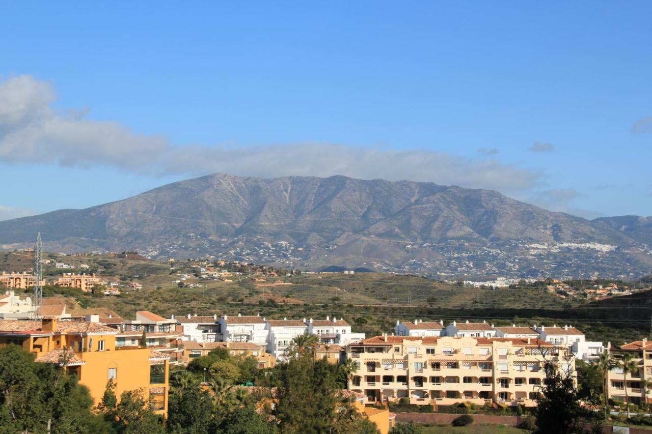 Apartment Miraflores Golf Gardens Ii Luxe At Riviera Del Sol Sitio de Calahonda