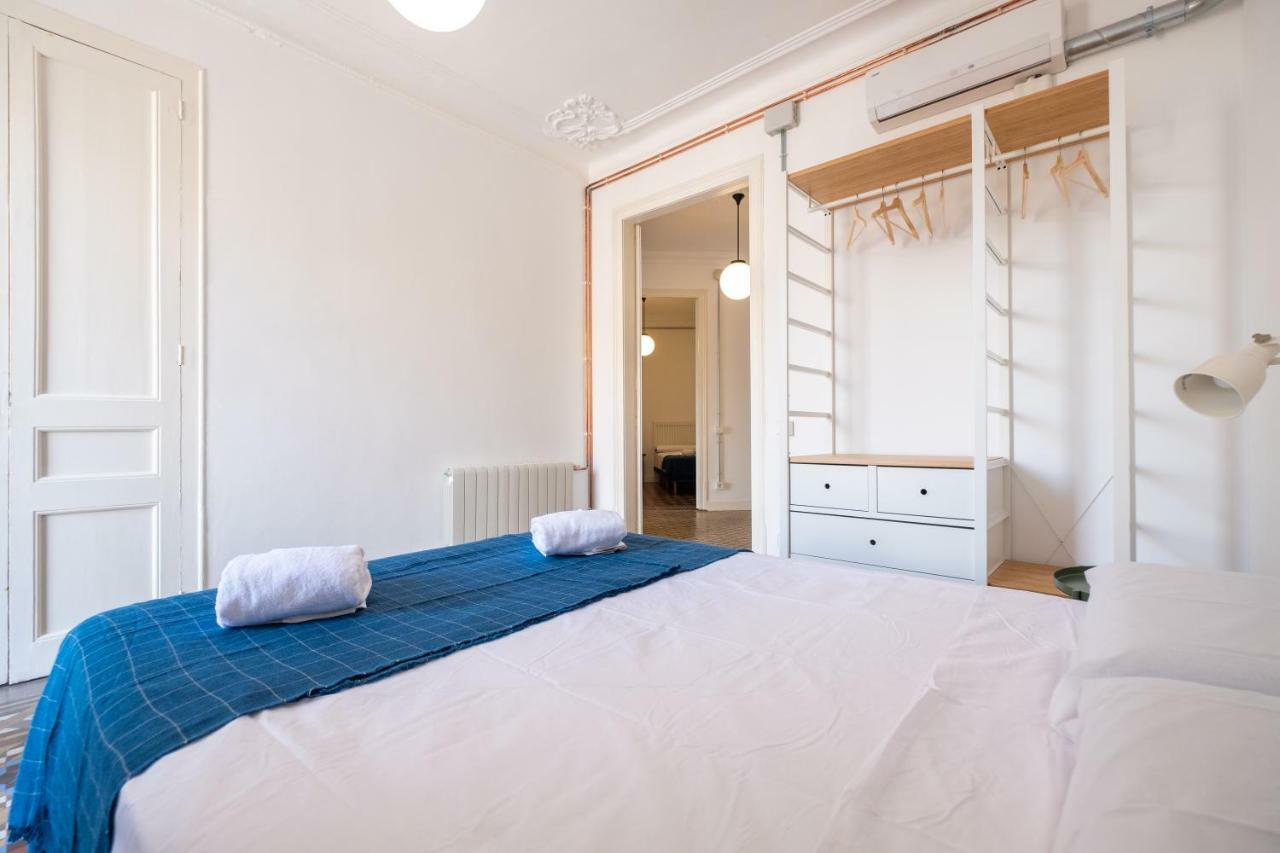 B32-sunny And Modernist For Groups In Center Apartment Barcelona