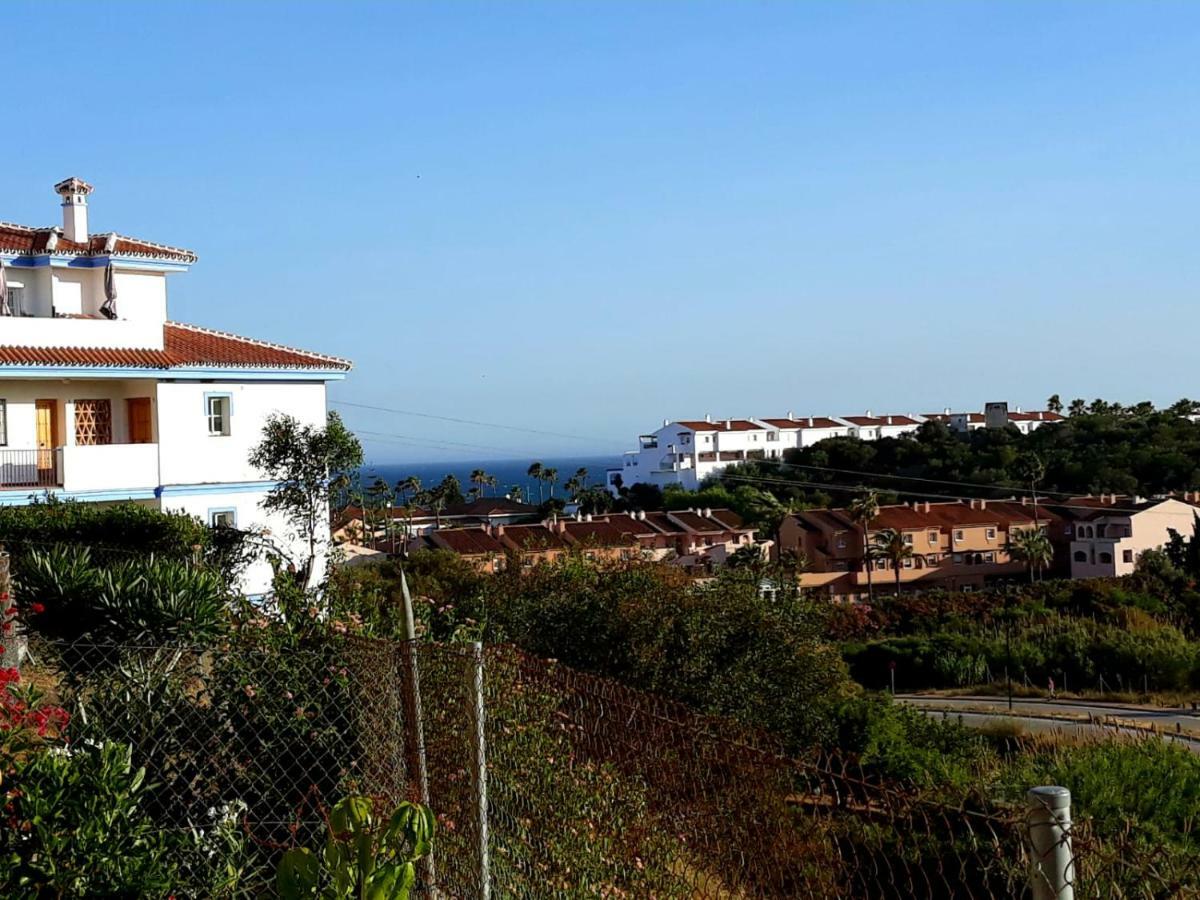 Colinas Del Faro And Private Garden Apartment