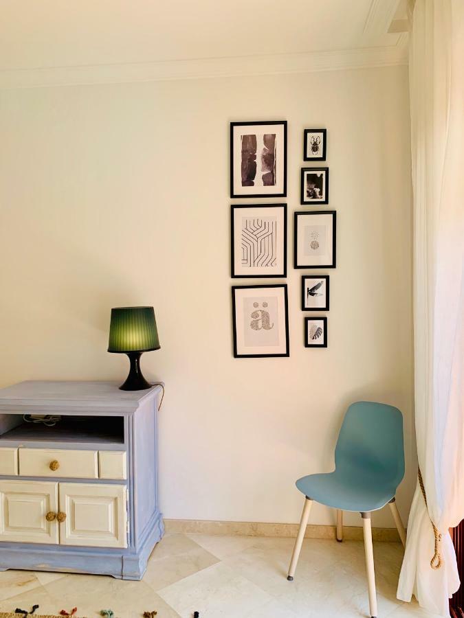 Beachside In Apartment *