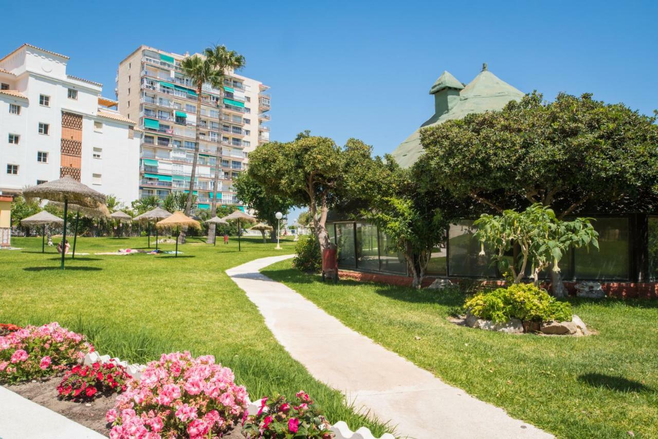Seafront Top Floor Studio Apartamento