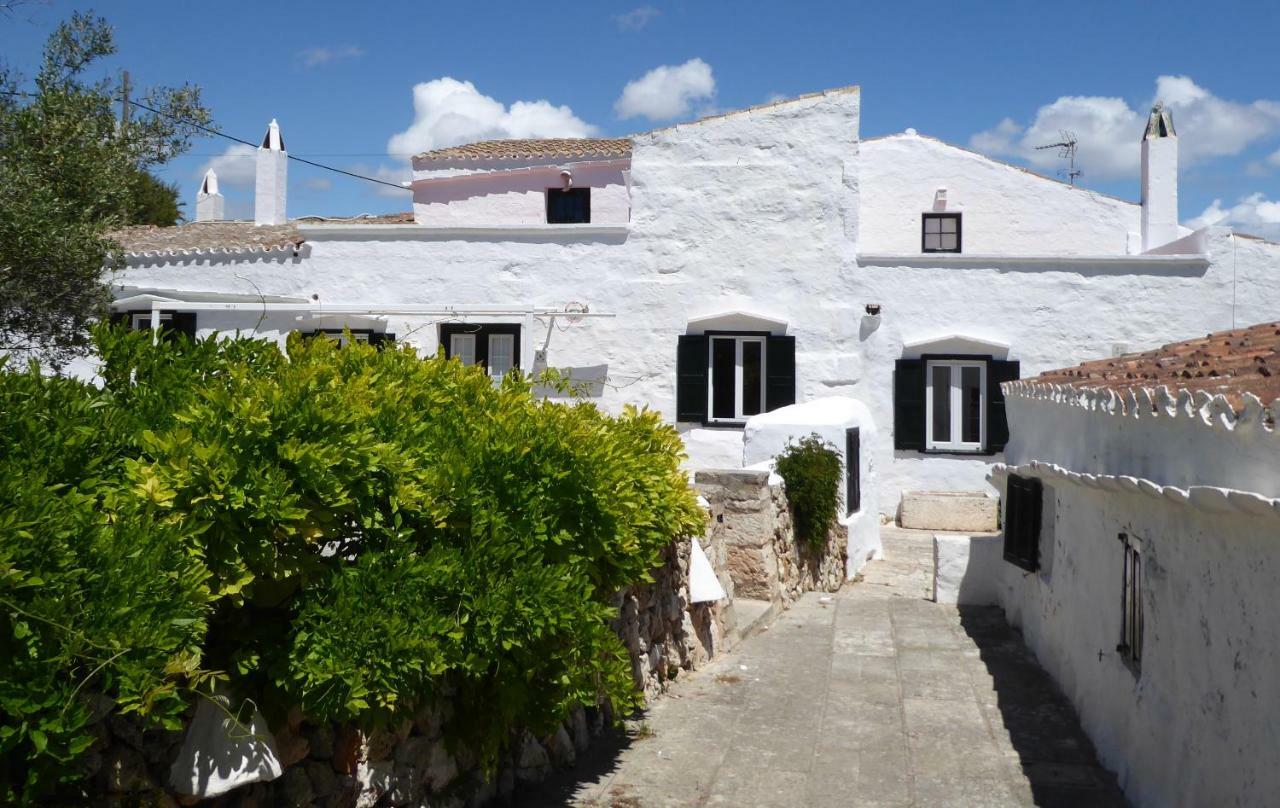 Son Blanc Сasa de vacaciones *