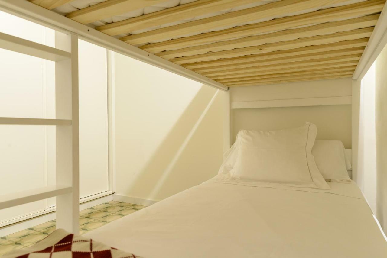 Apg Mercaders 3 Apartment