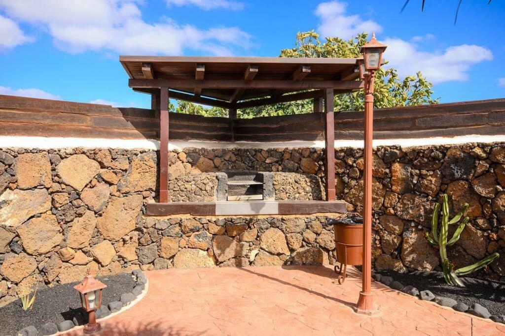 El Caserío De Güime Con Piscina Climatizada San Bartolomé