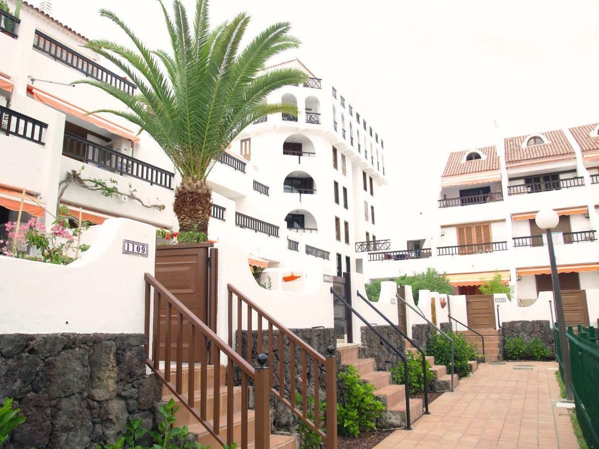 Holiday home 2 Min Walk To - Private Solarium