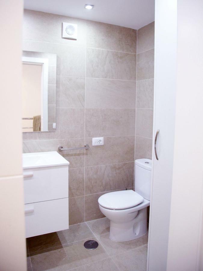 Holiday home 2 Min Walk To - Private Solarium Costa Adeje (Tenerife)