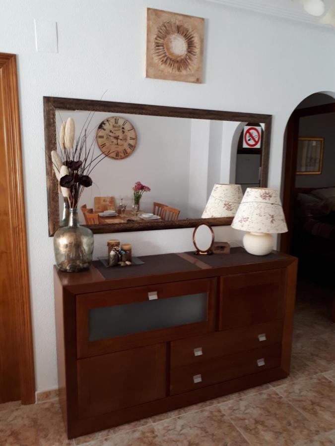 Spanische Bungalow In Kurort Apartment
