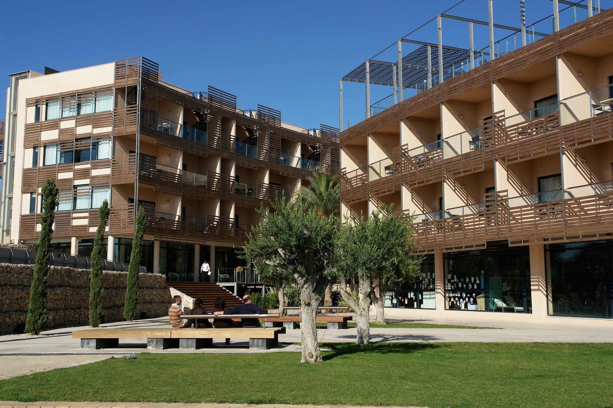 Ohtels Les Oliveres Hotel 4*