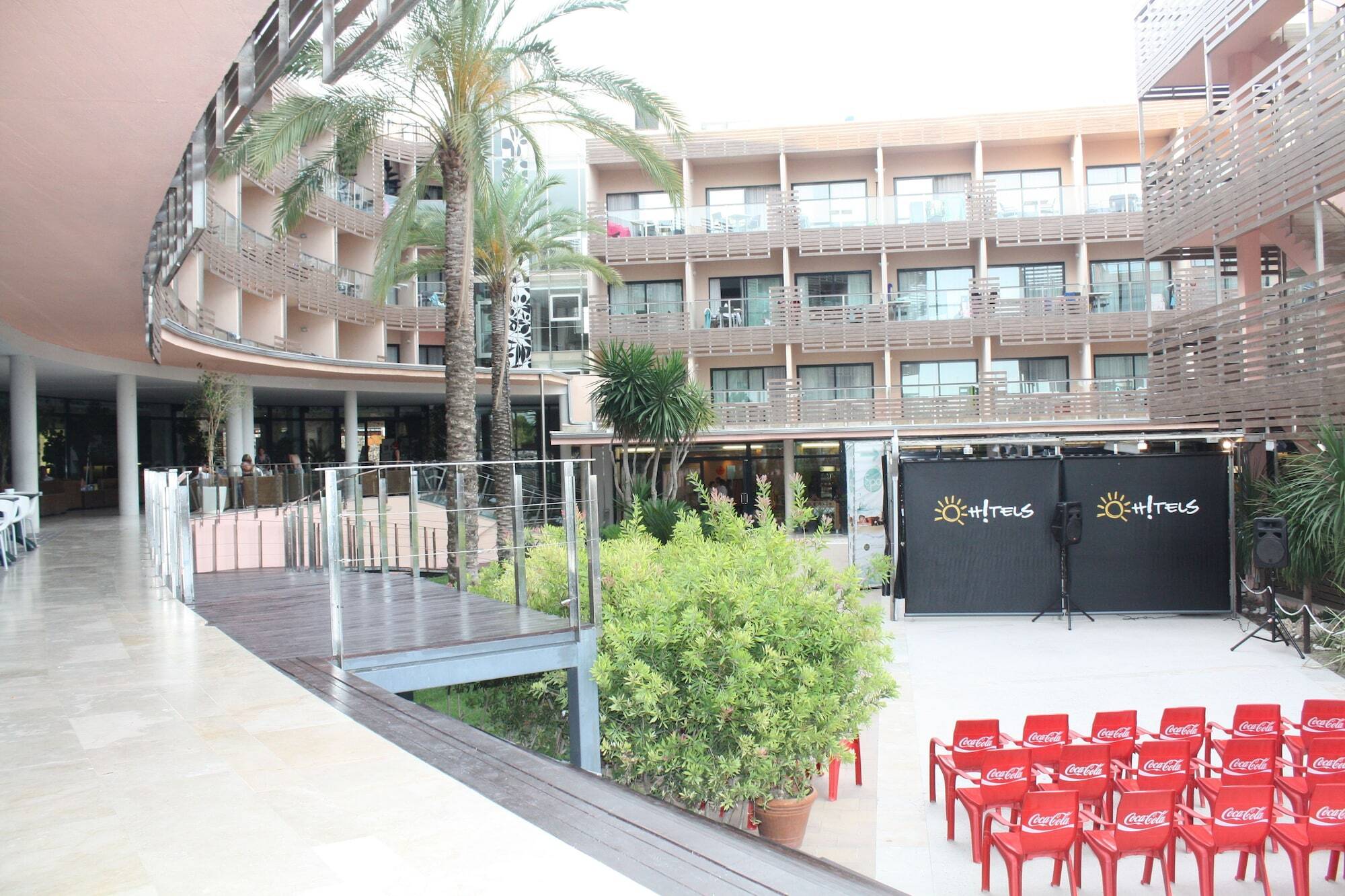 Hotel Ohtels Les Oliveres El Perello (Catalonia)
