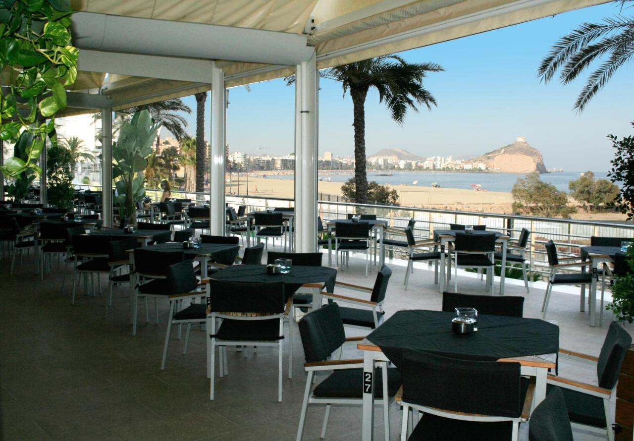 Senator Hotel Aguilas