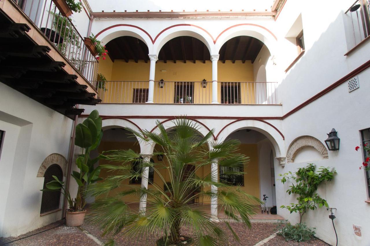 Patios De La Judería *