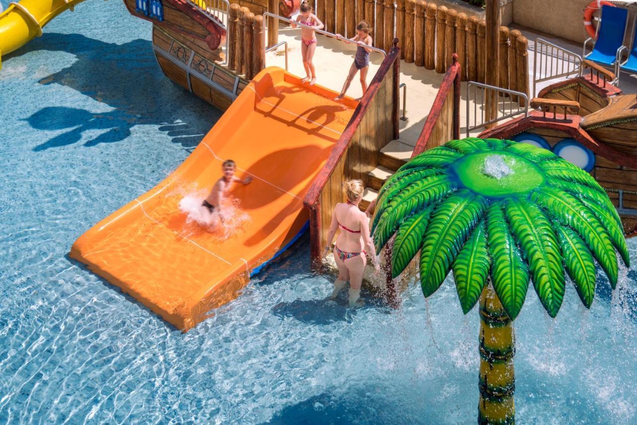 Oasis Park Splash 4*