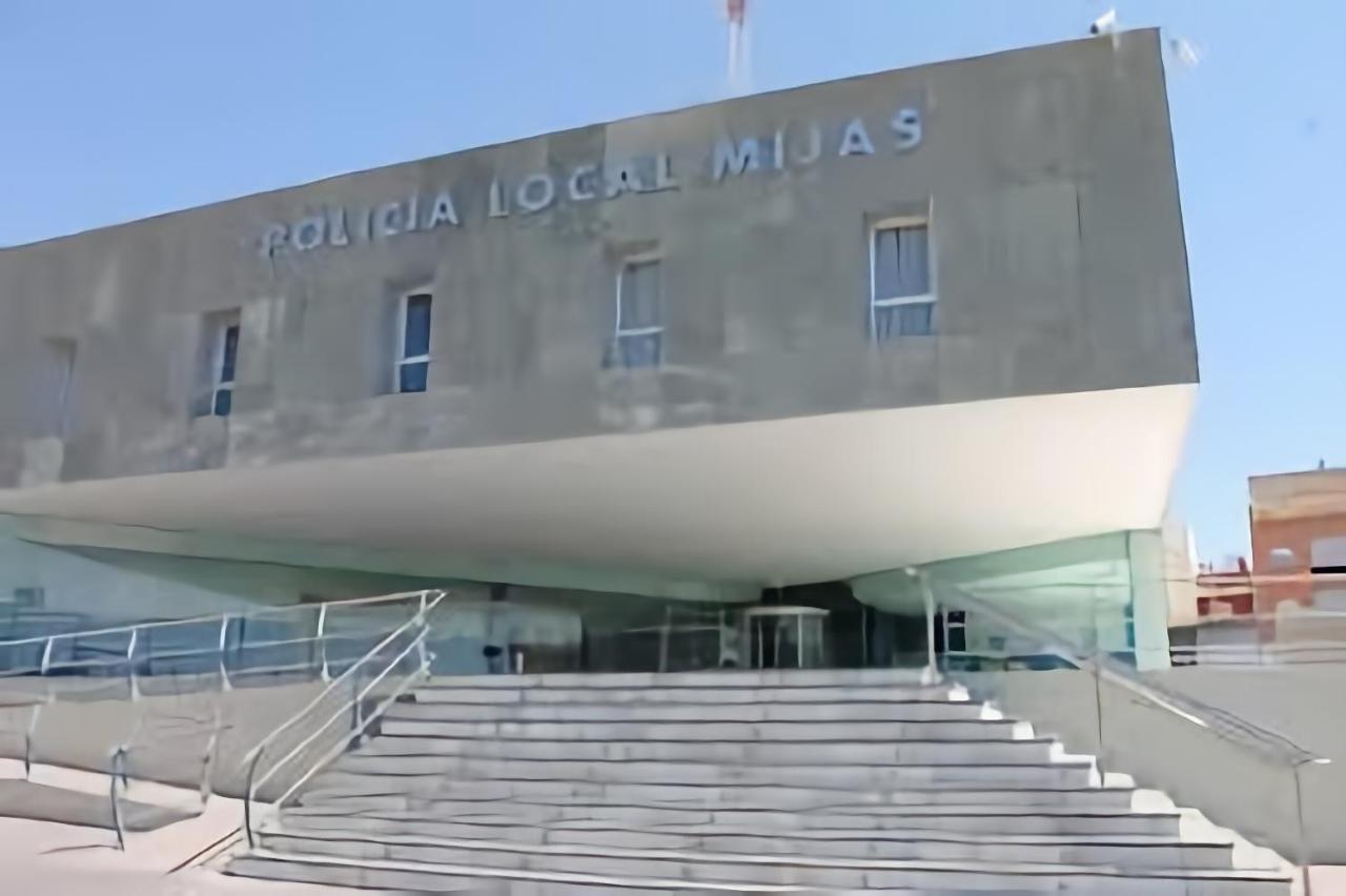 Apartment Balcon Del Mar, First Line Of The La Cala De Mijas