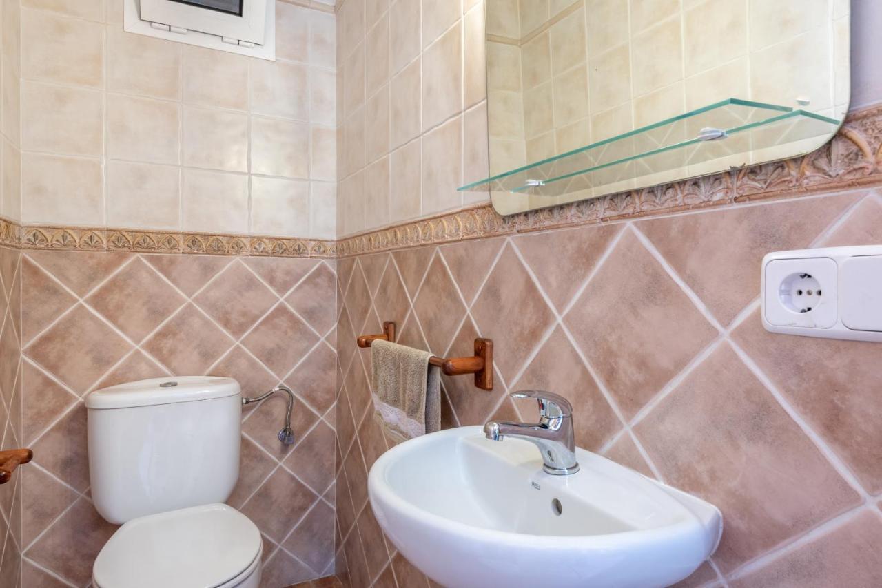 Holiday home Adosado Con Piscina Alcanada
