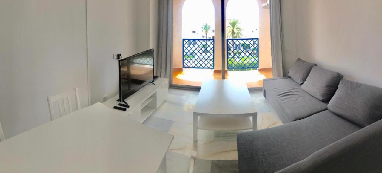 Estupendo Apartamento Reformado Con Vistas Al Mar! Apartamento Roquetas de Mar