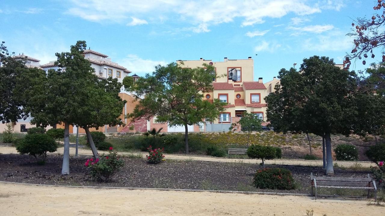 3 Bdr House Near La Zenia Private Lounge Terraces, Fire Places, Bbq, Kitchen, Parking *