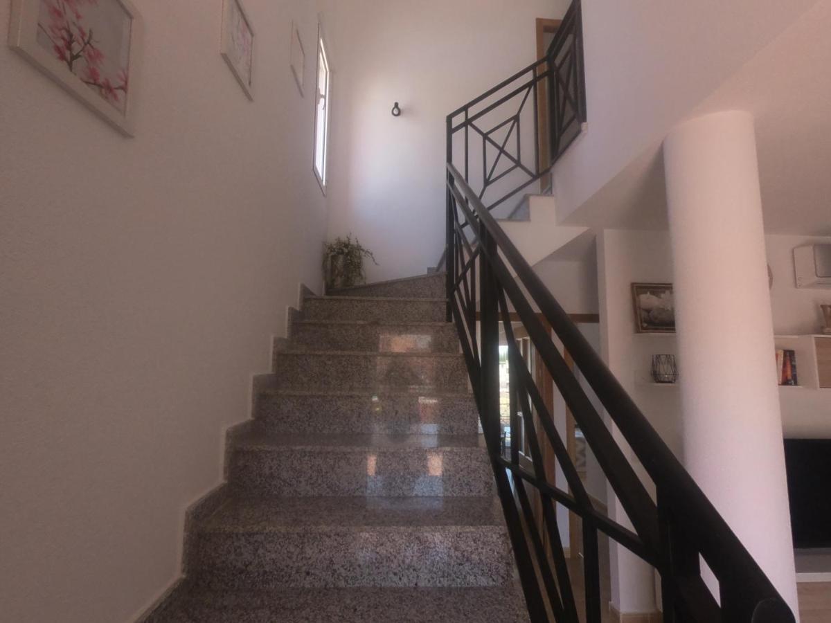 Сasa de vacaciones 3 Bdr House Near La Zenia Private Lounge Terraces, Fire Places, Bbq, Kitchen, Parking Oriola (Orihuela)