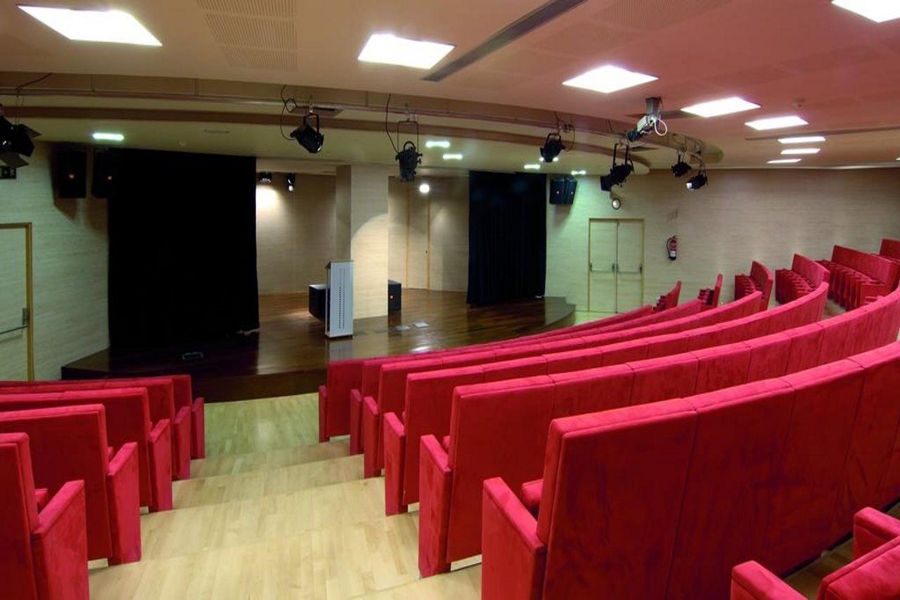 Ohtels Les Oliveres 4* El Perello (Catalonia)