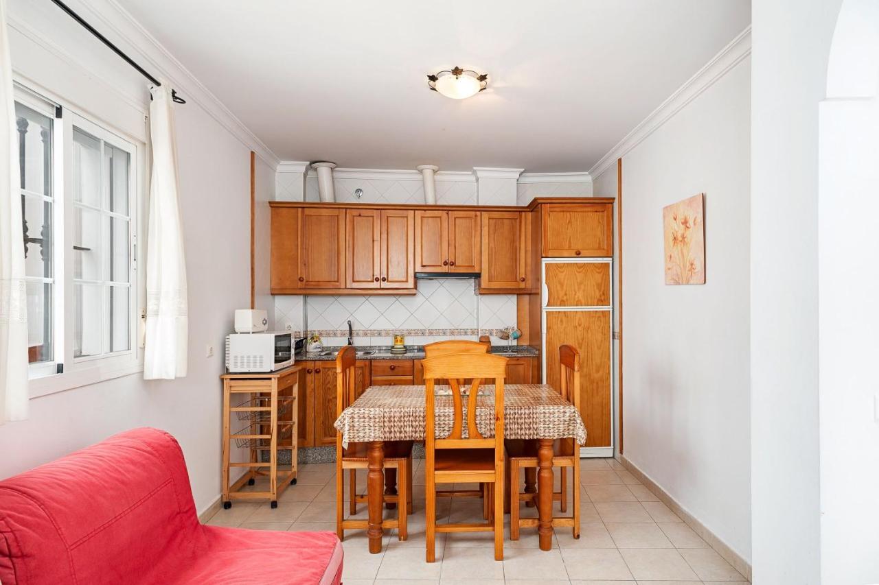 Apartment Dona Alba Conil De La Frontera