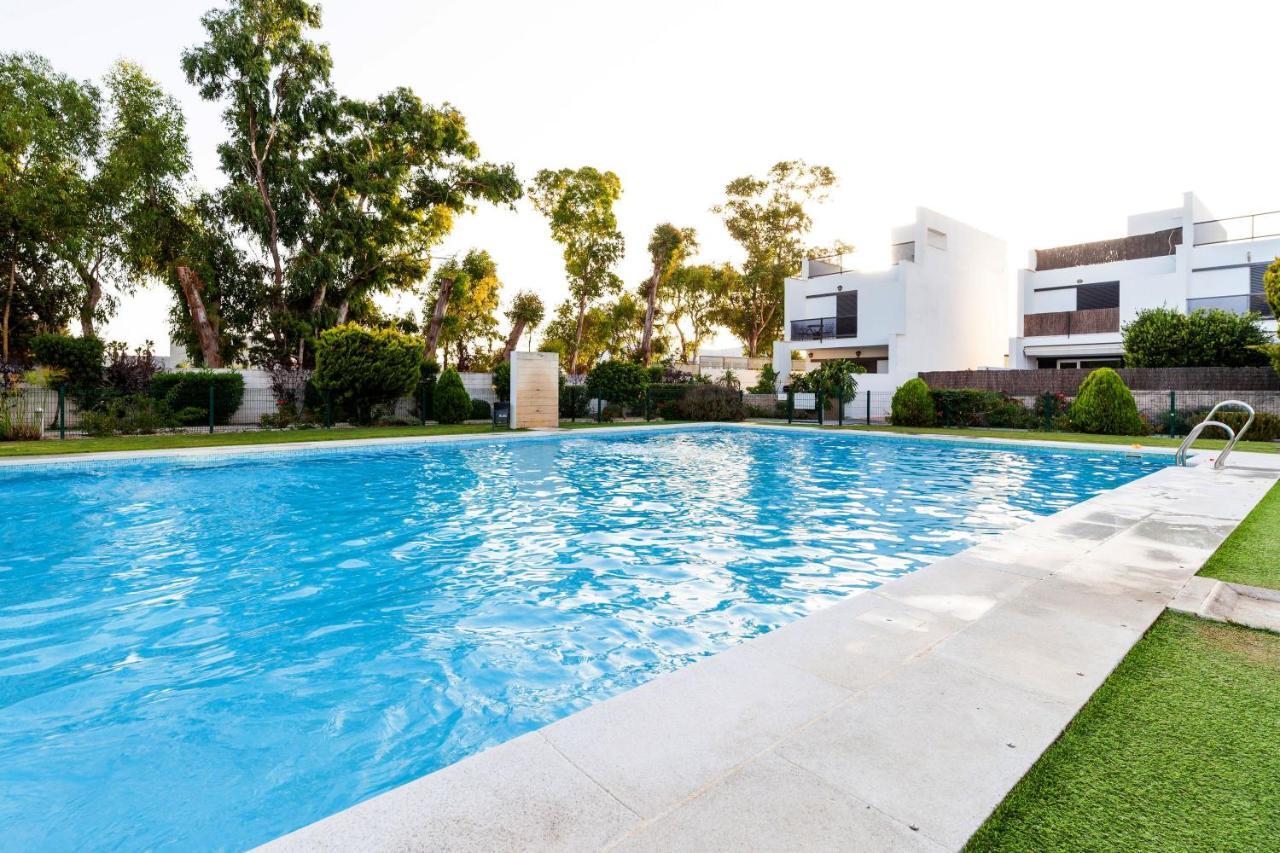 Casa La Fontanilla Mila Holiday home *