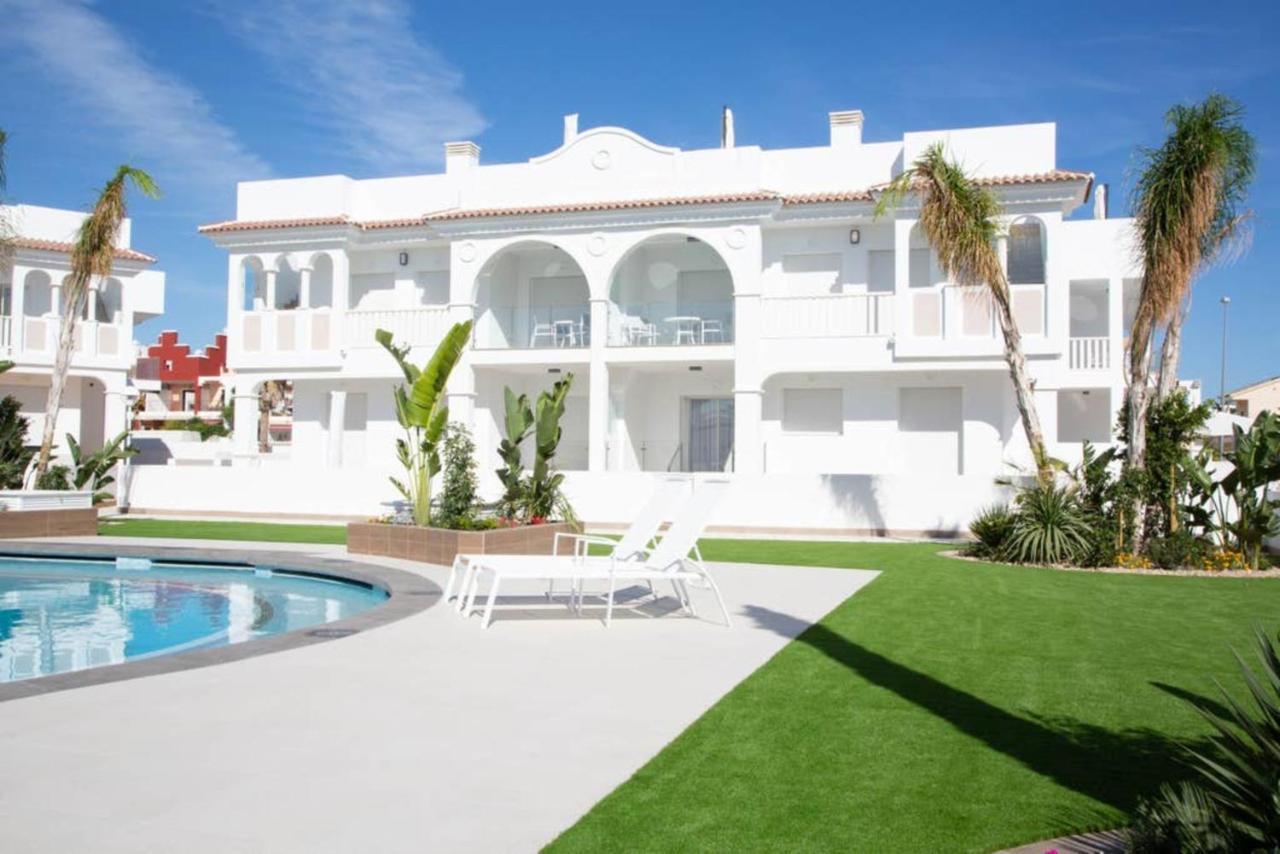Encantador Apartamento Con Piscina Y Ac - Helgafell 127 * Ciudad Quesada